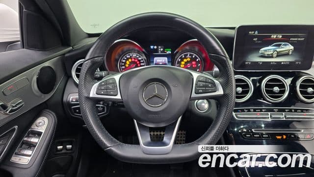 Mercedes-Benz C-Class 2018 — ფოტო 13/20