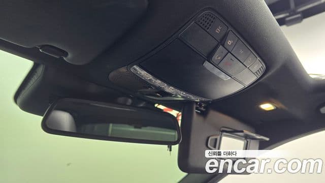 Mercedes-Benz C-Class 2018 — ფოტო 20/20
