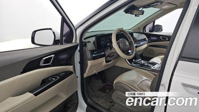 Kia Carnival 2021 — Фото 10/20