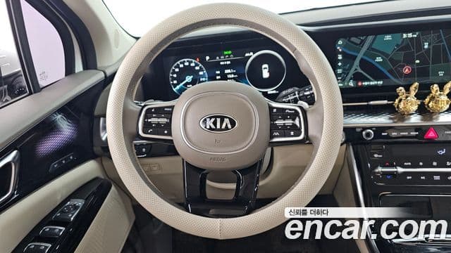 Kia Carnival 2021 — Фото 13/20