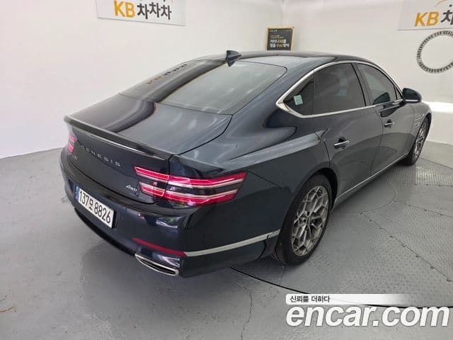 Genesis Electrified G80 2023 — ფოტო 1/16
