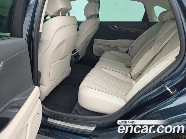 Genesis Electrified G80 2023 — ფოტო 4/16