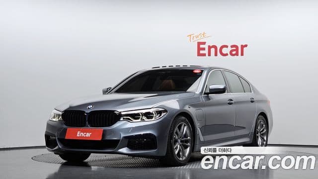 BMW 5 Series 2020 — Şəkil 1/20