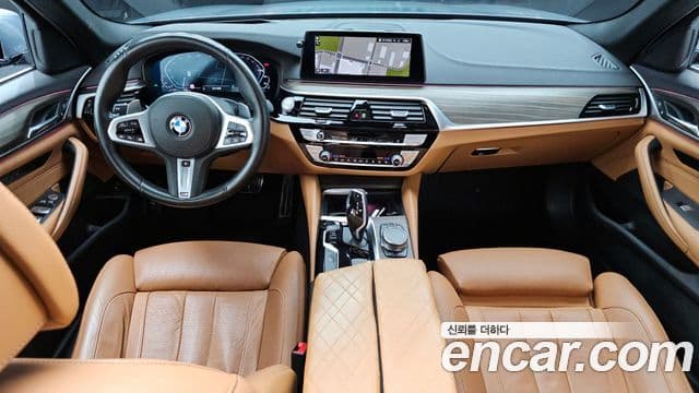 BMW 5 Series 2020 — Şəkil 7/20
