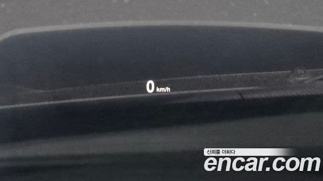 Mini Cooper 2020 — ფოტო 24/31