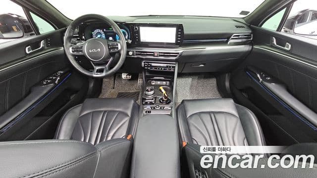 Kia K5 2023 — Şəkil 7/20