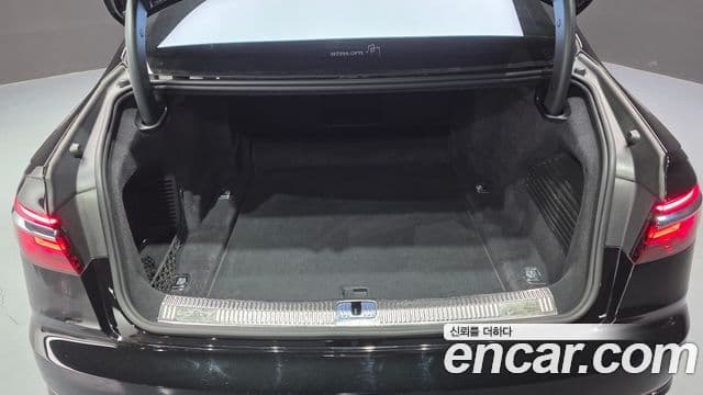 Audi A8 2021 — Şəkil 20/20