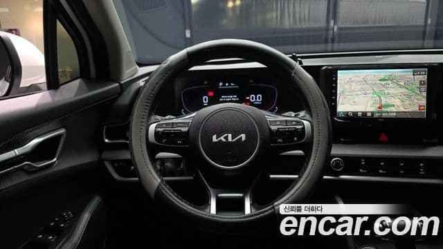 Kia Sportage 2022 — Фото 13/20