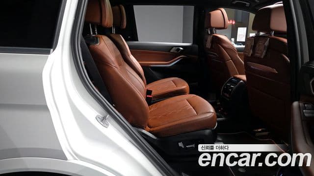 BMW X7 2024 — Şəkil 12/20