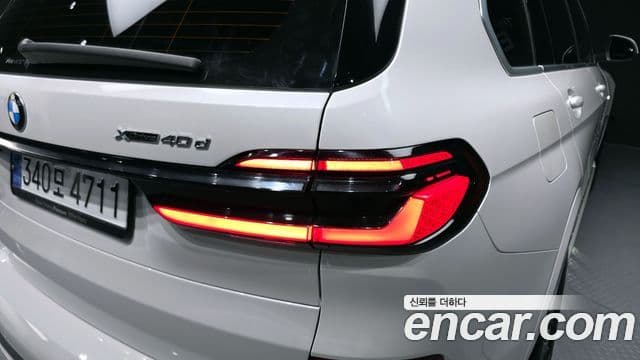 BMW X7 2024 — Photo 32/34