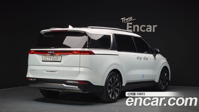 Kia Carnival 2022 — Şəkil 2/20