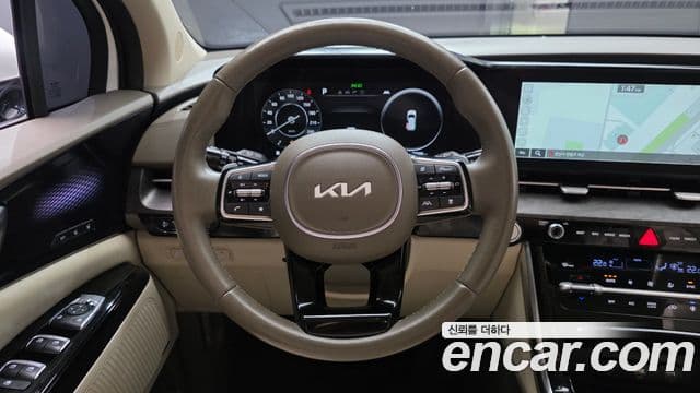 Kia Carnival 2022 — Şəkil 13/20