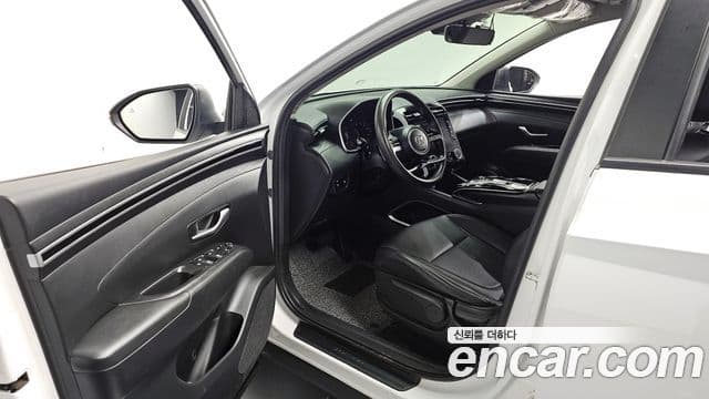 Hyundai The New Tucson 2022 — ფოტო 10/20