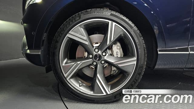 Genesis GV80 2023 — Şəkil 5/20