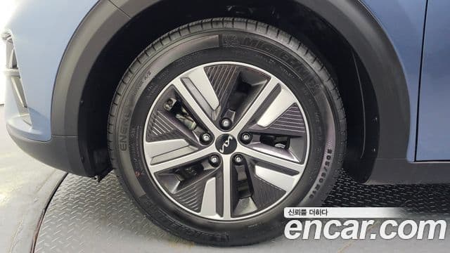Kia Niro 2021 — Şəkil 5/20