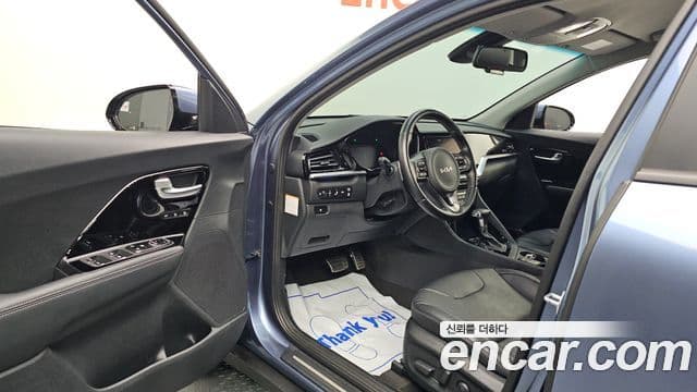 Kia Niro 2021 — Şəkil 10/20