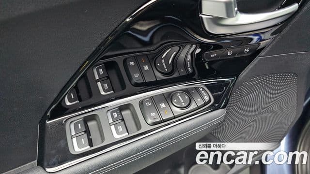 Kia Niro 2021 — Şəkil 13/20