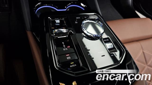 BMW 5 Series 2024 — ფოტო 9/20