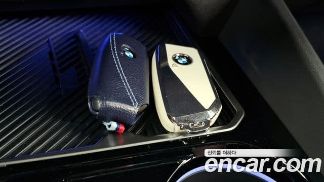BMW 5 Series 2024 — Photo 29/36