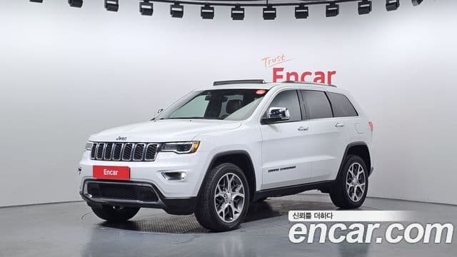 Jeep Grand Cherokee 2019 — Фото 1/20