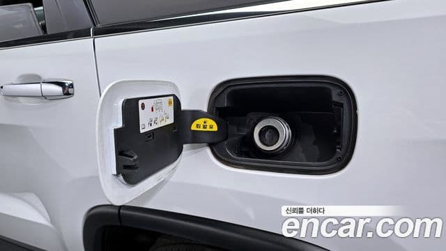 Jeep Grand Cherokee 2019 — Фото 15/20