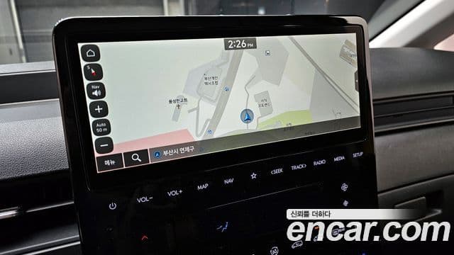 Hyundai Staria 2025 — ფოტო 13/20