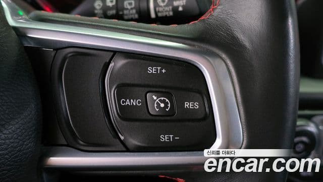 Jeep Wrangler 2019 — Şəkil 17/20