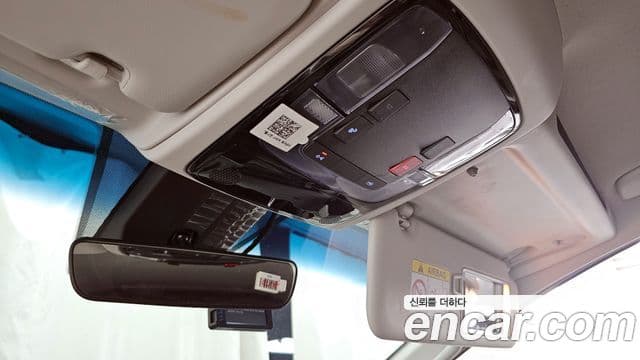 Hyundai Staria 2024 — фото 18 из 20