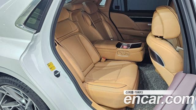 Genesis G90 2022 — ფოტო 11/20