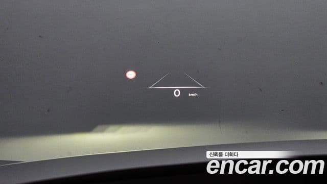 Genesis G90 2022 — ფოტო 18/20
