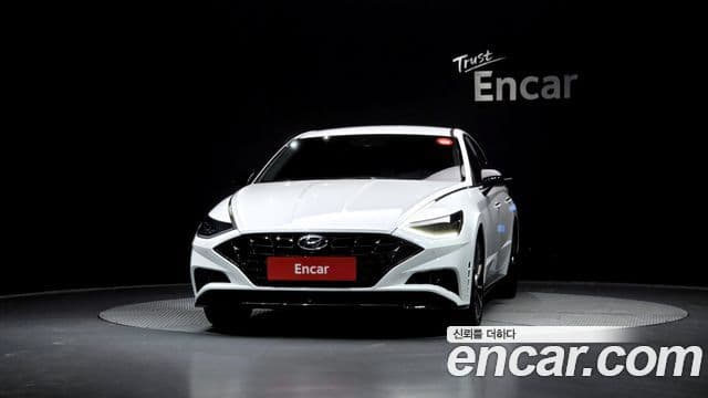 Hyundai Sonata 2021 — ფოტო 3/20