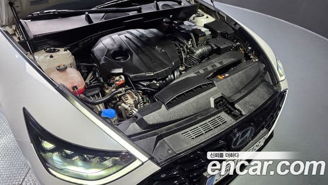 Hyundai Sonata 2021 — ფოტო 6/20