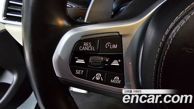 BMW X5 2022 — Photo 36/37