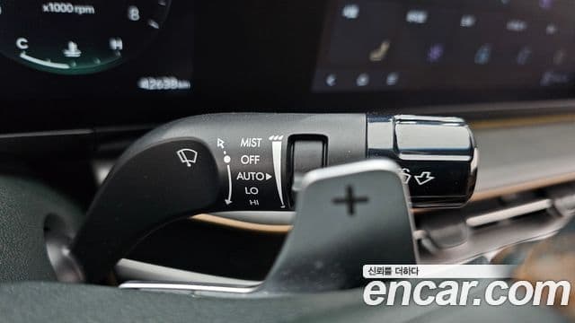Hyundai Grandeur Hybrid 2023 — Photo 6/37