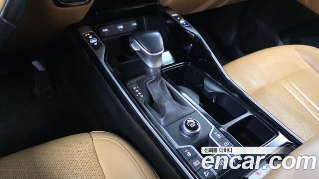 Kia Sorento 2021 — ფოტო 9/20