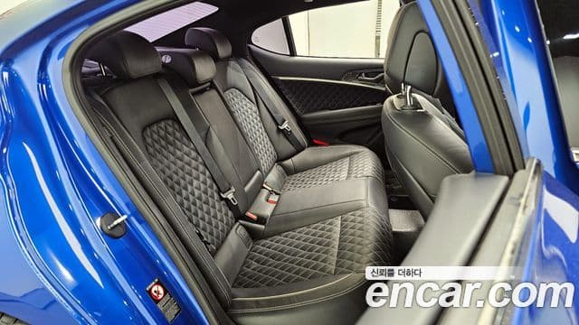 Genesis G70 2020 — ფოტო 11/20