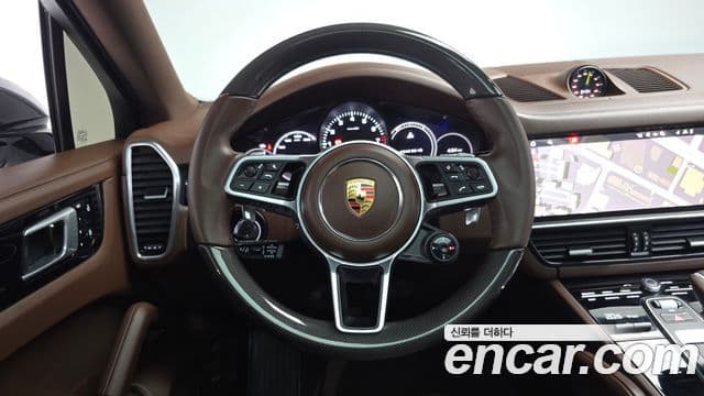 Porsche Cayenne 2021 — Şəkil 13/20