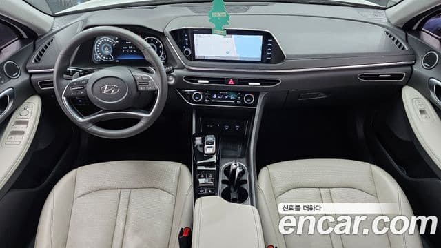 Hyundai Sonata 2019 — Фото 7/20