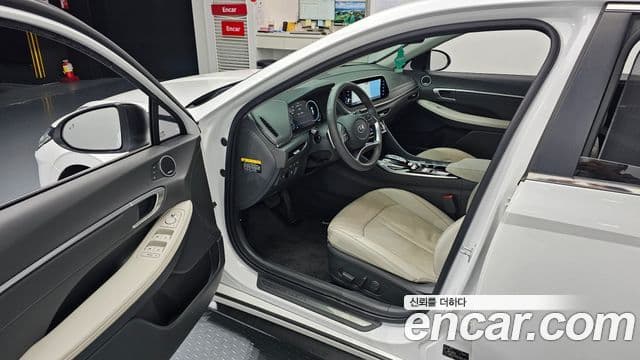Hyundai Sonata 2019 — Фото 10/20