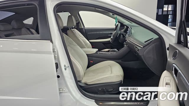 Hyundai Sonata 2019 — Фото 11/20