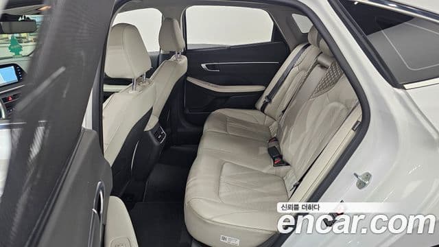 Hyundai Sonata 2019 — Фото 12/20