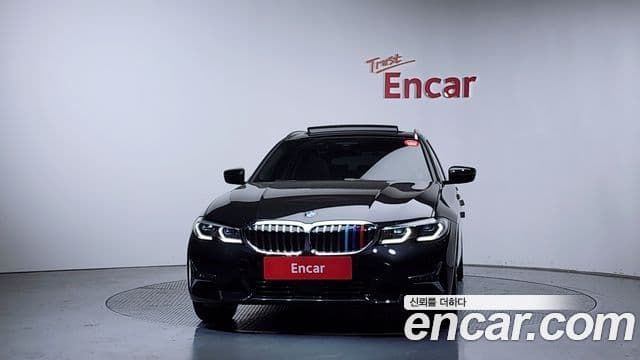 BMW 3 Series 2022 — Şəkil 3/20