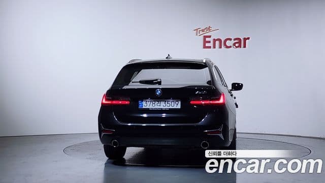 BMW 3 Series 2022 — Şəkil 4/20