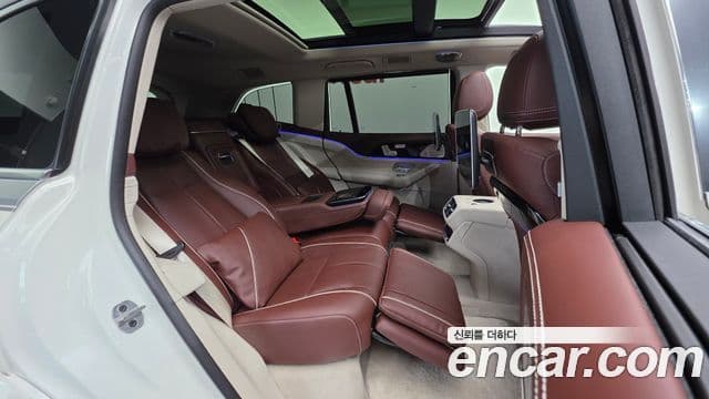 Mercedes-Benz GLS-Class 2023 — Şəkil 18/19
