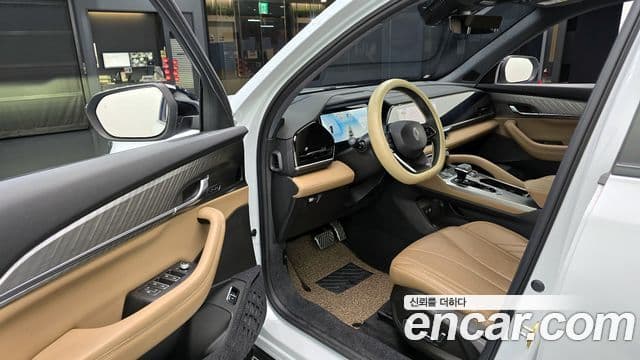 Renault Samsung Grand Koleos 2024 — Photo 10/35