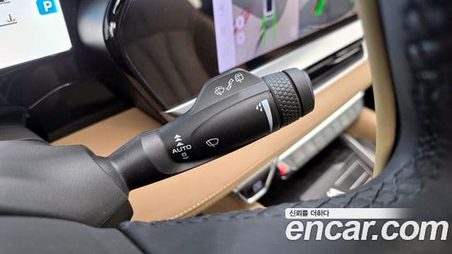 Renault Samsung Grand Koleos 2024 — Photo 30/35