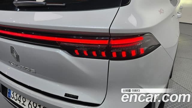 Renault Samsung Grand Koleos 2024 — Photo 28/35