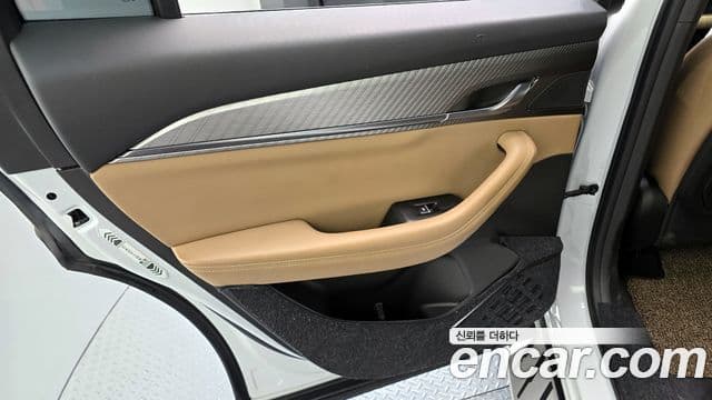 Renault Samsung Grand Koleos 2024 — Photo 17/35