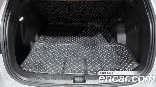 Renault Samsung Grand Koleos 2024 — Photo 33/35