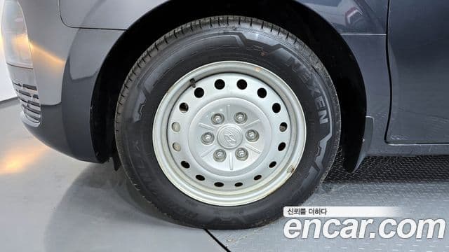 Hyundai Staria 2023 — фото 5 из 20